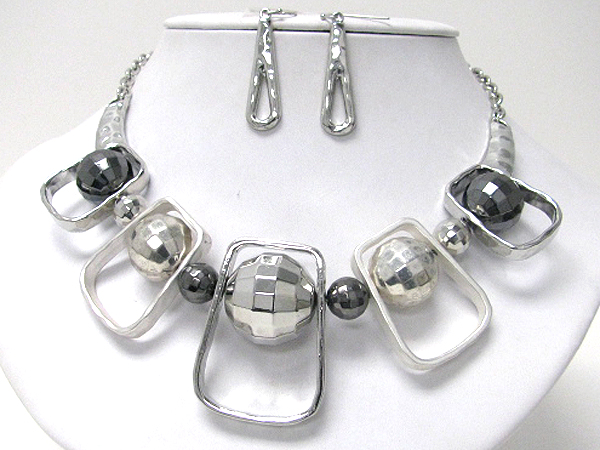 Multi metal ball and square border link statement necklace earring set