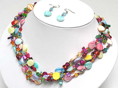 Multi strand sea shell beads neckalce and earring set