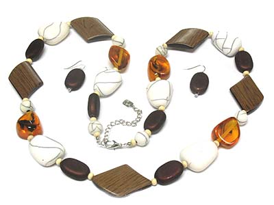 Wood and hand painted glass and rubber nugget link necklace and earring set