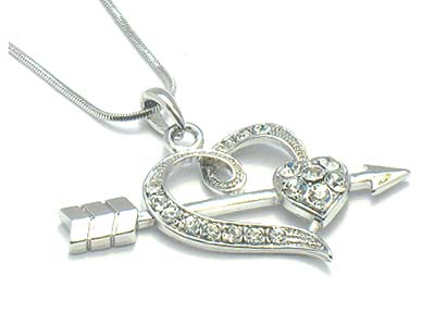 Crystal deco heart and arrow pendnat necklace