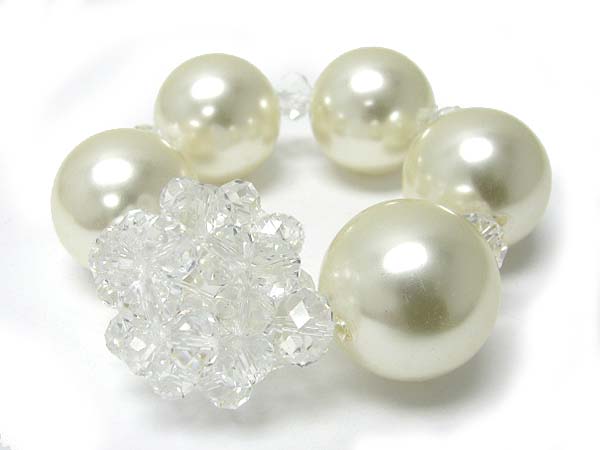 Facet glass beads cluster and pearl ball stretch bracelet