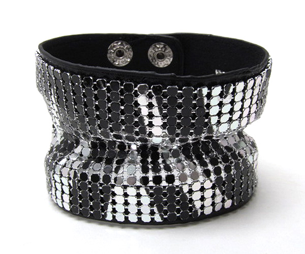 Animal print colored metal mesh on fashion leather bracelet button