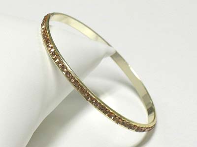 Crystal single line metal bangle