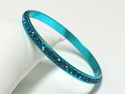 Crystal single line metal bangle