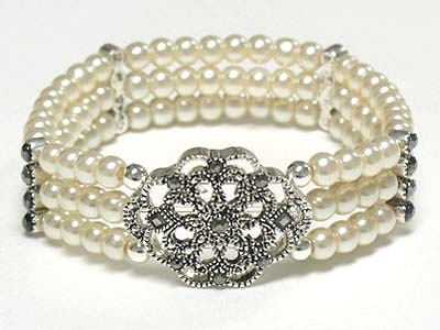 Marcasite look triple facet pearl beads stretch bracelet