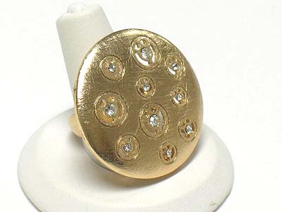 Crystal stud scratch metal round shape adjustable size ring - brass metal