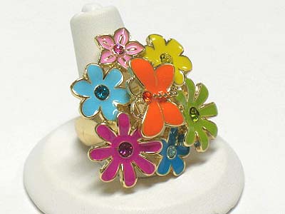 Crystal and epoxy metal flower garden theme ring