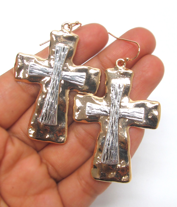 Textured and hammered cross earring