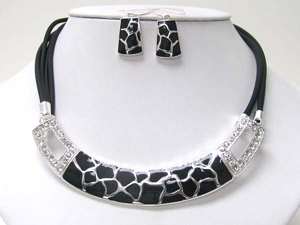 Crystal and enamel deco metal arc and multi cord back necklace earring set