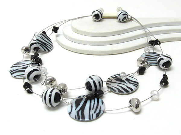 Animal print shell disk and balls with chip stone and metal wired necklace earring set