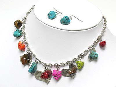 Natural stone and metal heart dangle neckalce and earring set