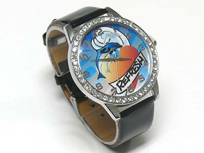 Tattoo background crystal round face watch