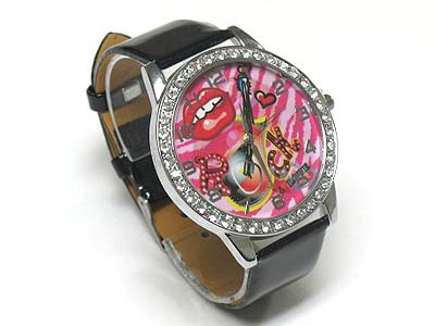 Tattoo background crystal round face watch