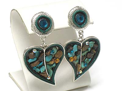 Natural stone and crystal stu heart earring