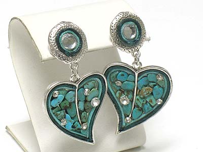 Natural stone and crystal stu heart earring