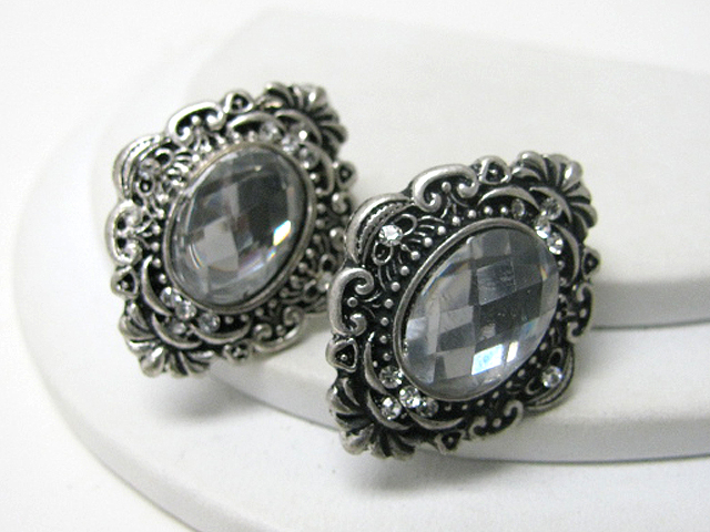 Retro vintage facet glass stone and metal filigree oval earring