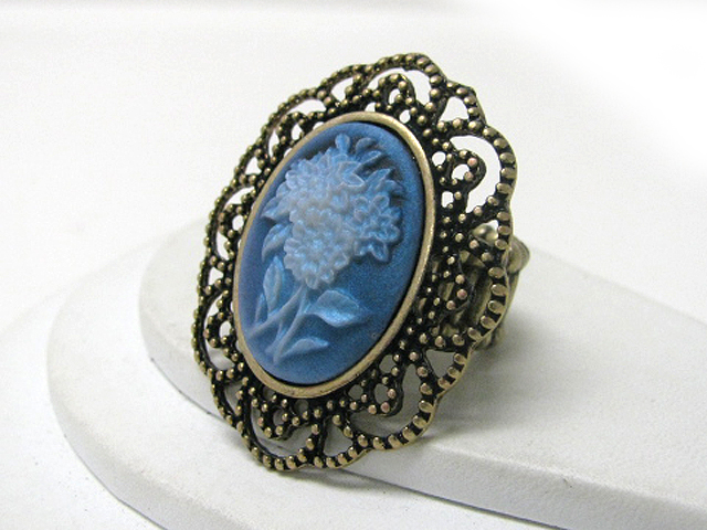 Retro vintage flower cameo oval stretch ring