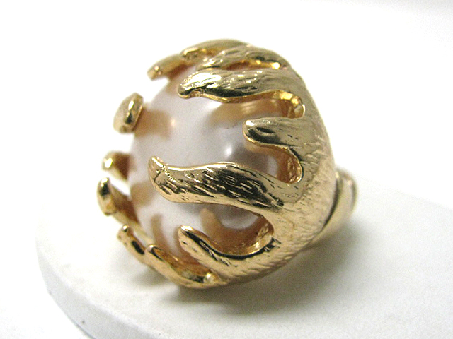 Glam punk rock pearl and scratch metal sun burst stretch ring