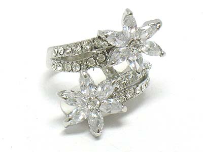 Boutique style crystal double flower pattern  ring