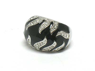 Crystal deco and enamel fire pattern ring