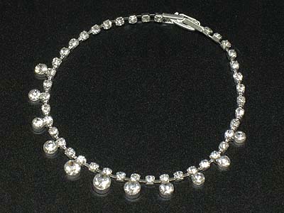 Boutique style  single rhinestone line and crystal deco bracelet 