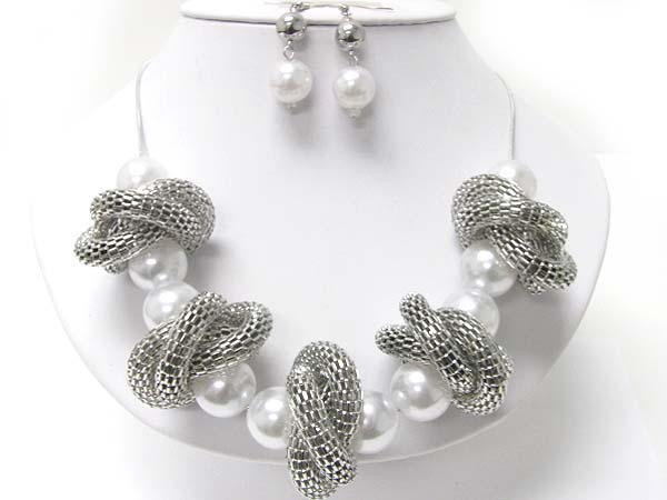 Metal mesh tube chain and facet pearl beads deco necklace earring set