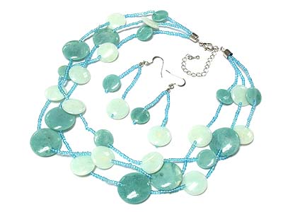 Triple layer resin disk and seed beads necklace and earring set