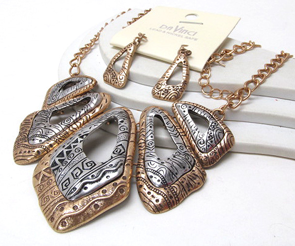 Achitectural style metal art designer style chain necklace earring set