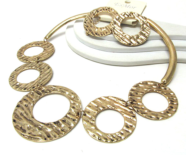 Five round cut out hammered metal drop two tub chain necklace earring set 