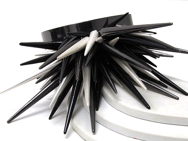 Multi long fashion metal spikes on metal cuff bangle