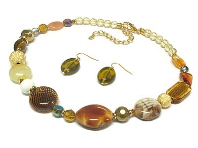 Murano glass and multi stone mixed necklace and earring set 