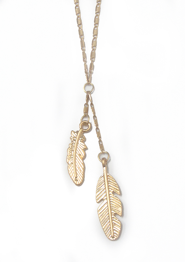 Double feather pendant drop necklace