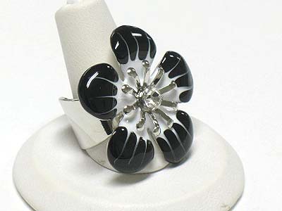 Crystal and enamel flower ring - adjustable