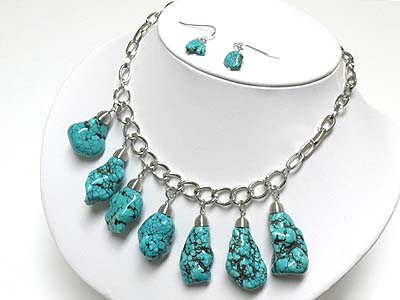 Turquoise stone dangle necklace and earring set