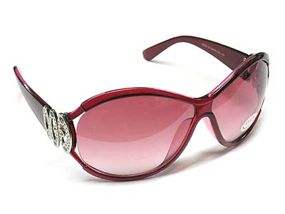 Uv protection fashion sun glasses - uv protection