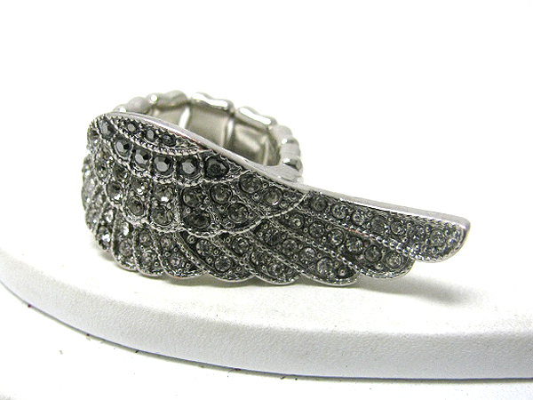 Crystal stud angel wing stretch ring