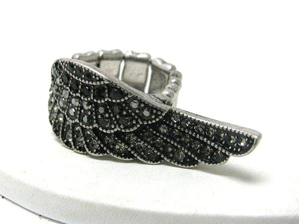 Crystal stud angel wing stretch ring