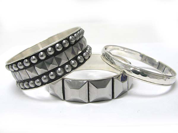 3 pc metal bangle set