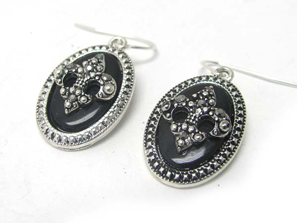 Marcasite look fleur de lis oval earring