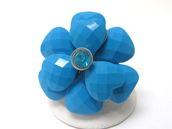 Crystal center facet acryl fatal flower stretch ring