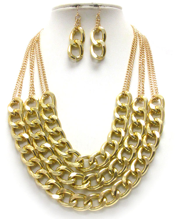 Three layered thick metal chain necklace earring set