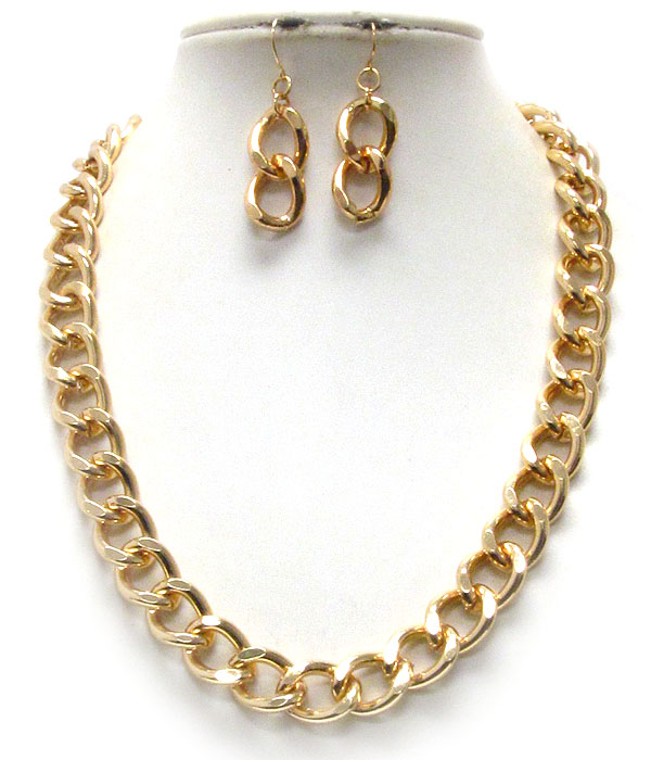 Thick metal chain necklace earring set