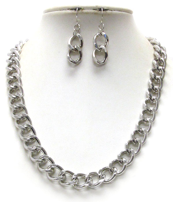 Thick metal chain necklace earring set