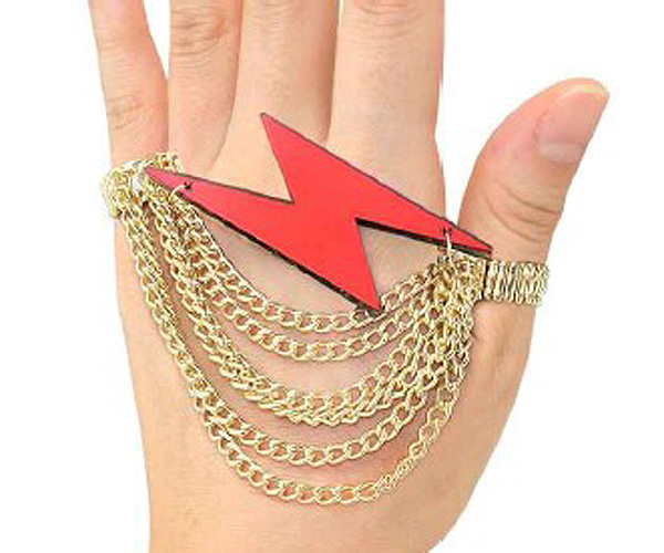 Basketball wives inspired acrylic lightning bolt shape and multi connected chain on fashion stretch rings