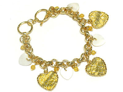 Snake skin pattern heart and shell dangle charm bracelet