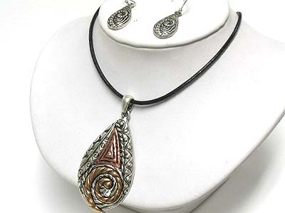 Tri tone metal art pendant cord necklae and earring set