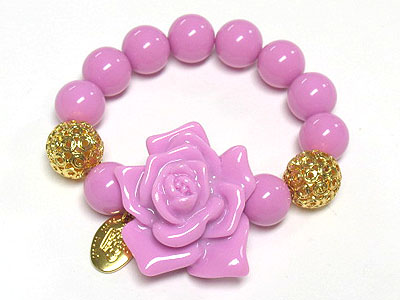 Acryl flower and ball stretch bracelet