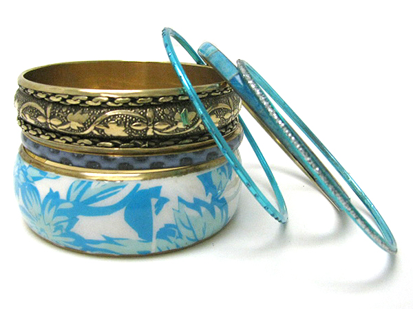 Artistic paint and metal filigree multi stackable bangle set of 7