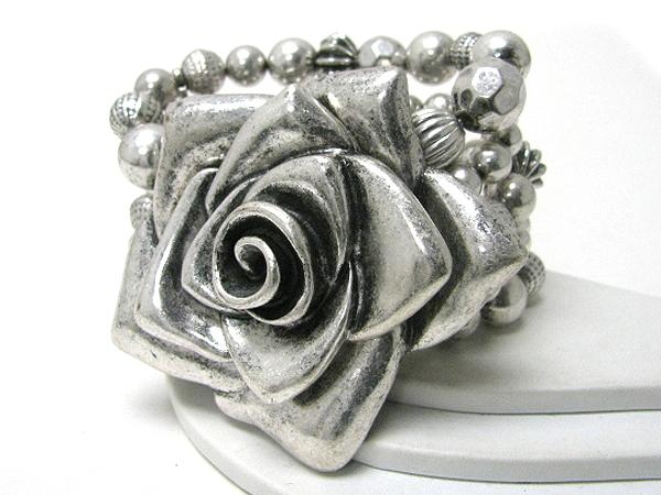 Large metal rose and ball link stretch bracelet