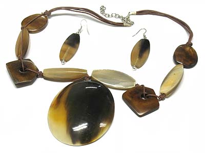 Ethnic indian jewelry - large regin disk and animal horn tube and wood nugget necklace and earring set 